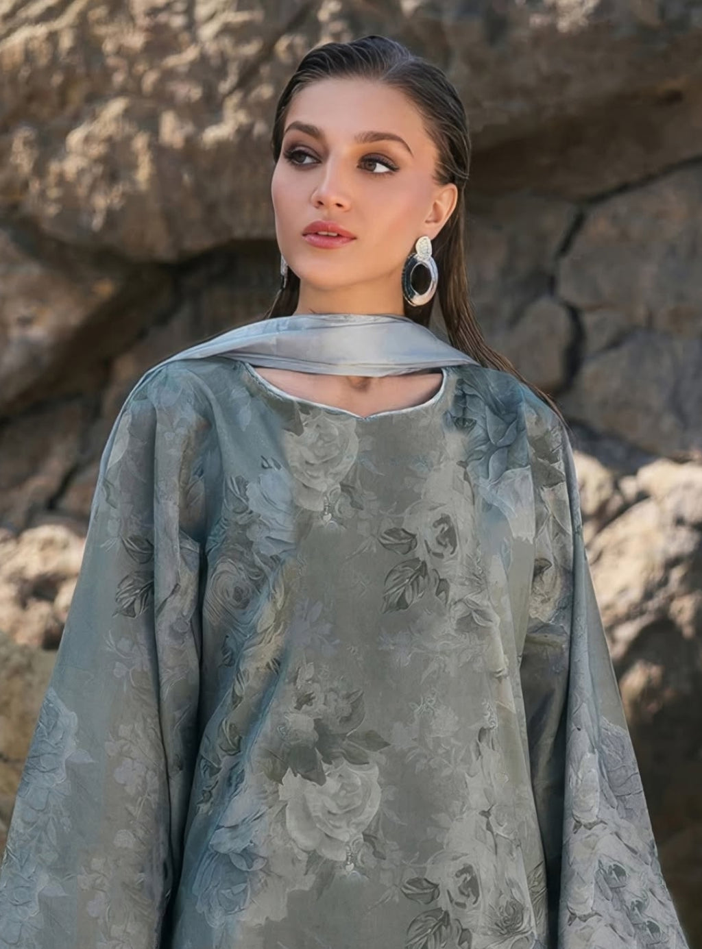 Digital Printed Dhanak 3pc Unstitched D-013