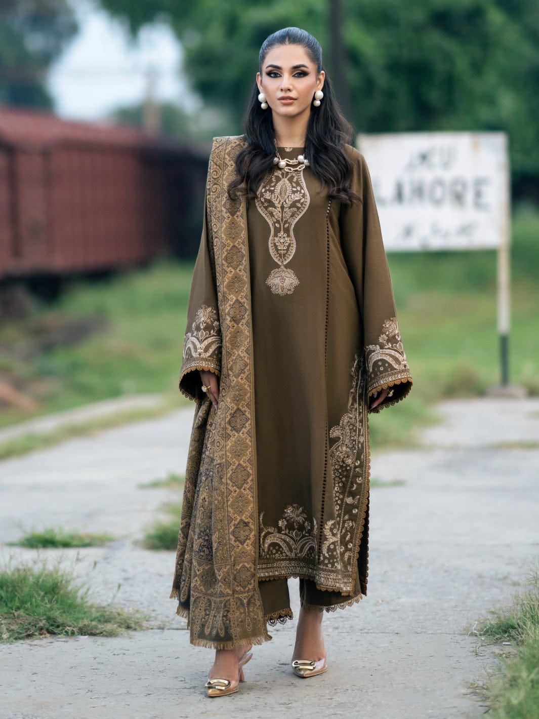 3PC EMBROIDERED SUIT DHANAK ZZ-004