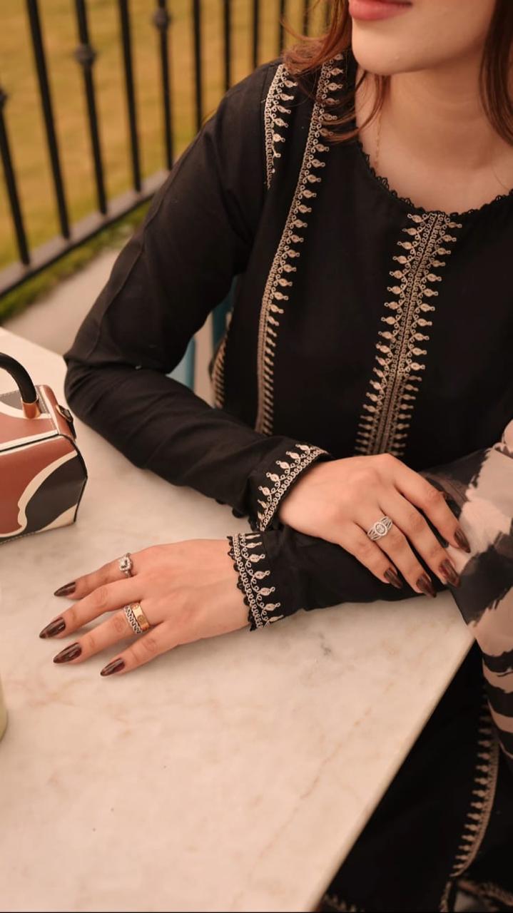 3PC EMBROIDERED SUIT DHANAK ZZ-019