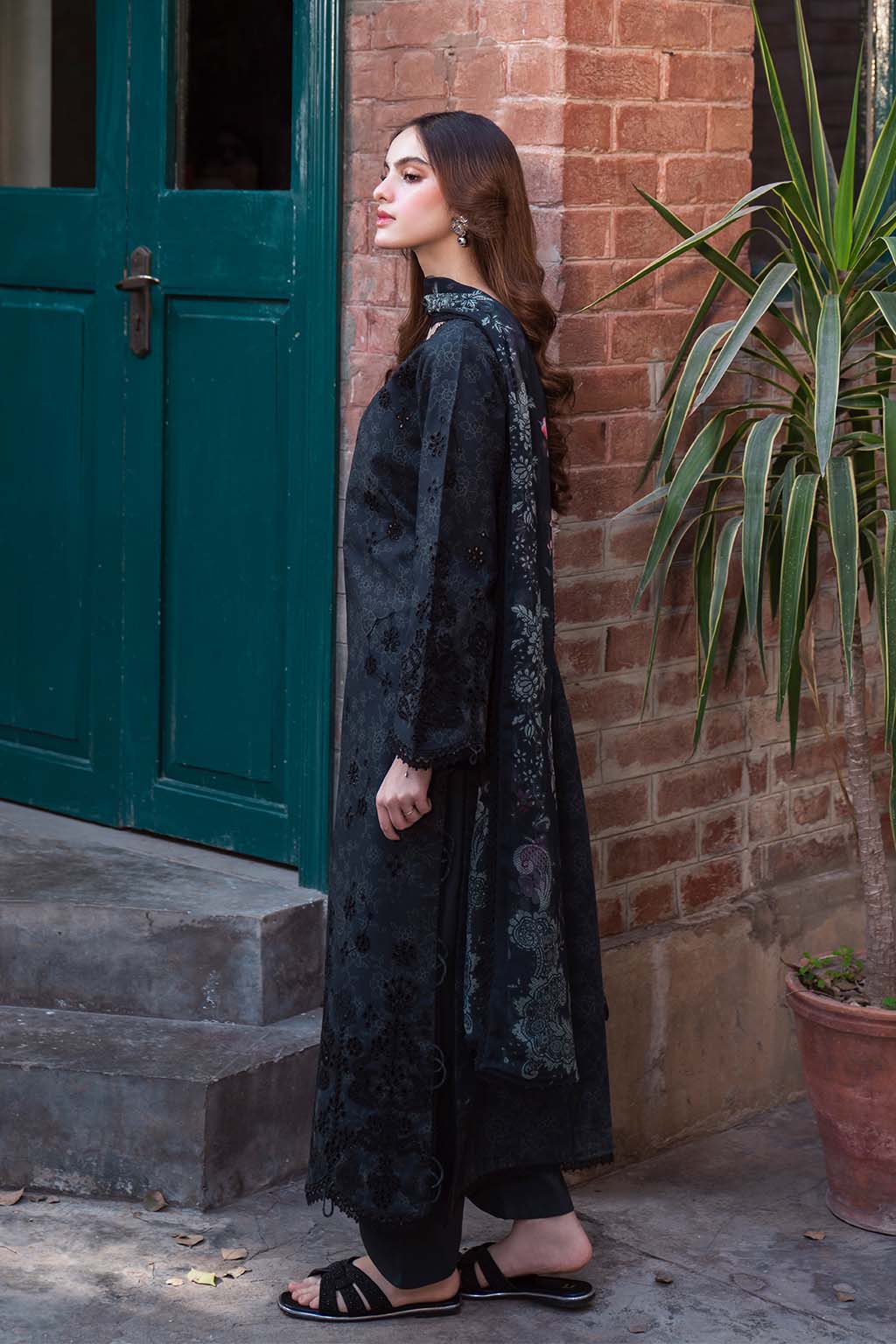 Digital Printed Dhanak 3pc Unstitched D-006